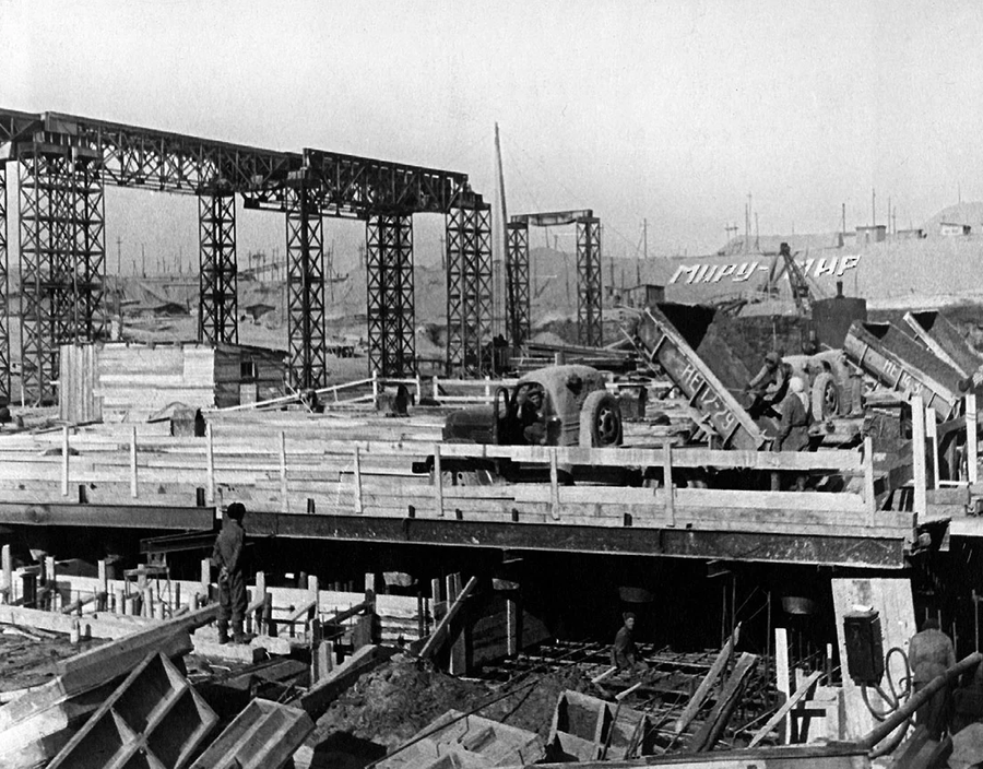 2424a887a5cdb568287e16b0f9a97bc8__900x