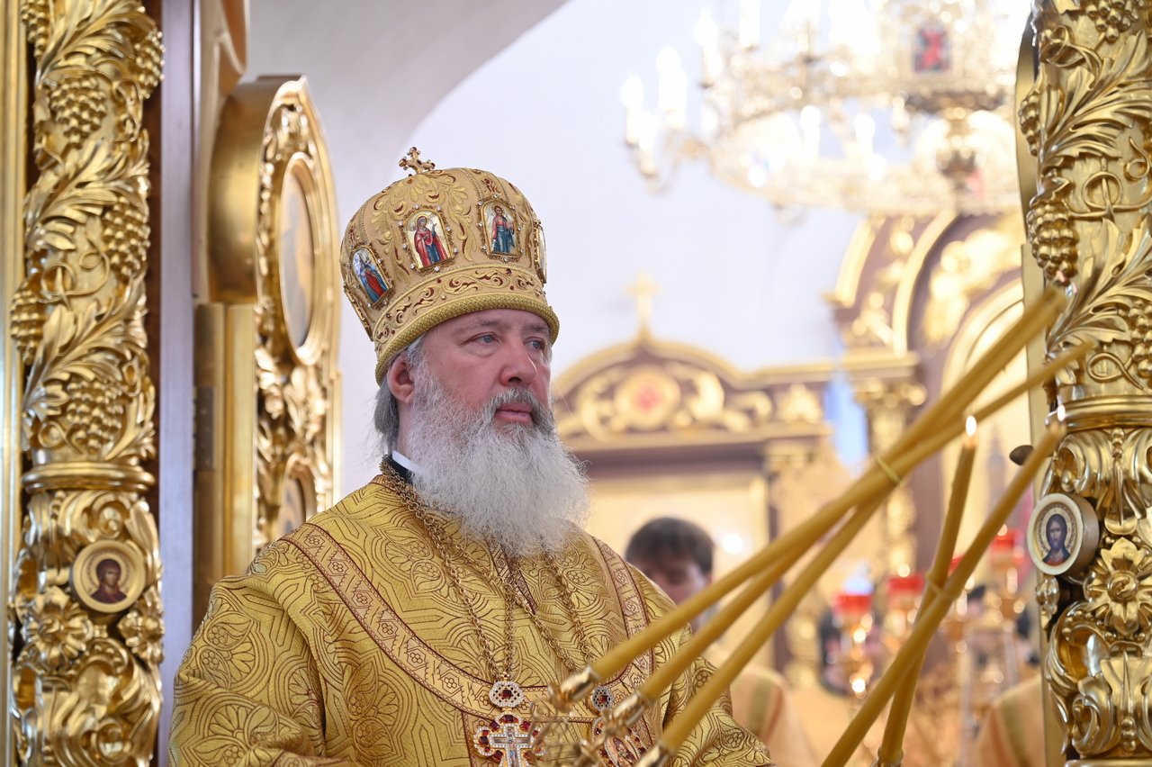митрополит владыка служба храм церковь