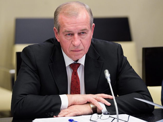 755761559519752-768x475