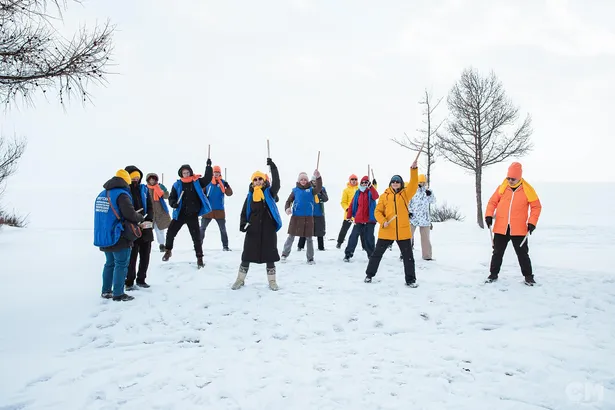 В Большом Голоустном играла ледяная музыка Байкала