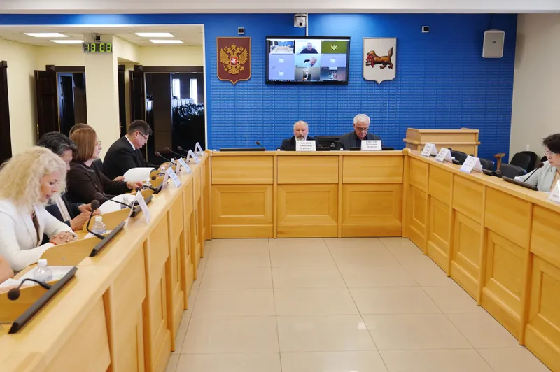 Матерям-героиням в Иркутской области хотят давать землю