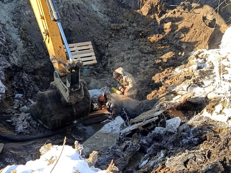 Воду вернули жителям Шелехова, но пить ее нельзя