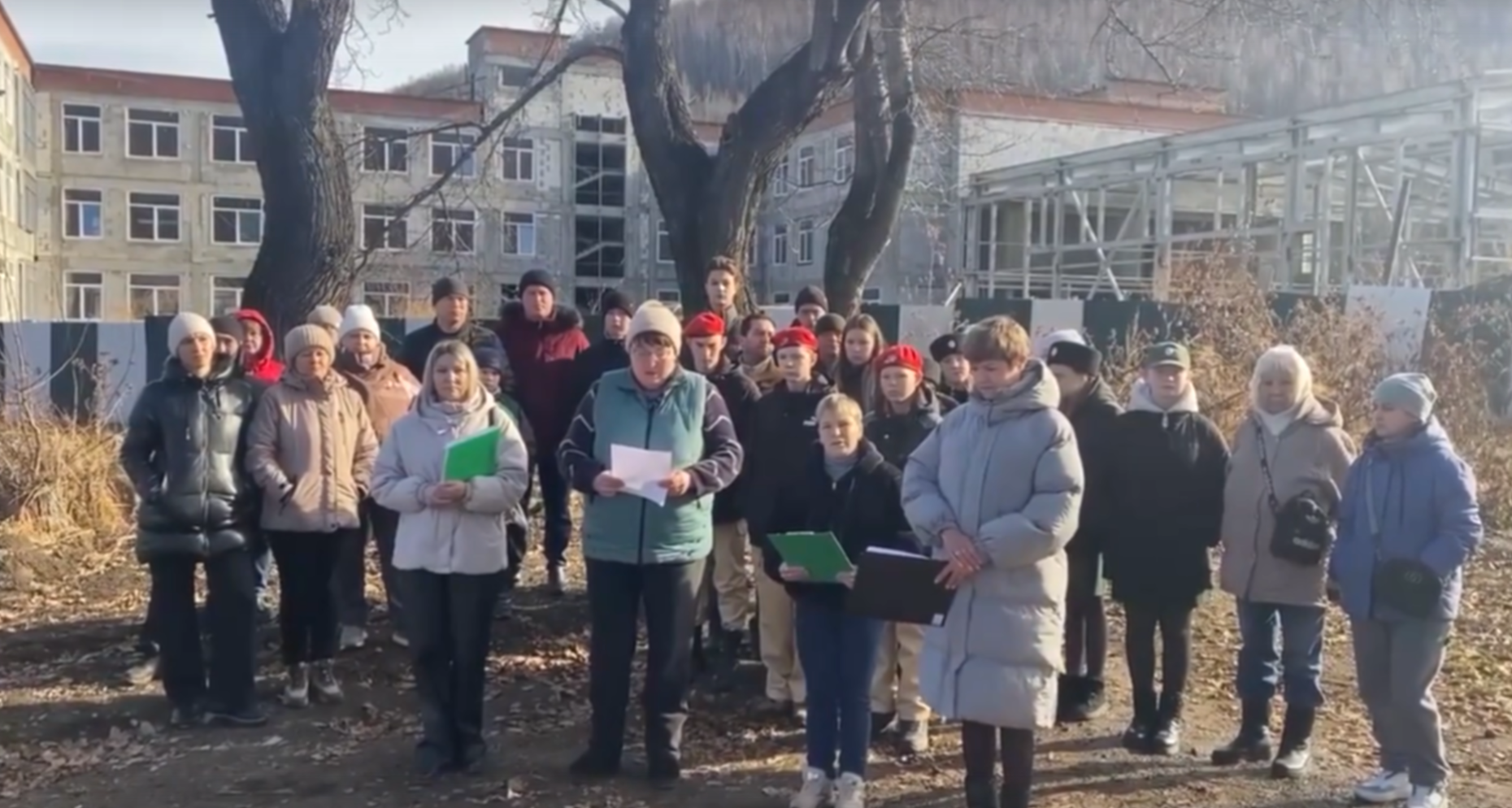 Жители Слюдянки попросили Путина взять строительство школы на личный контроль