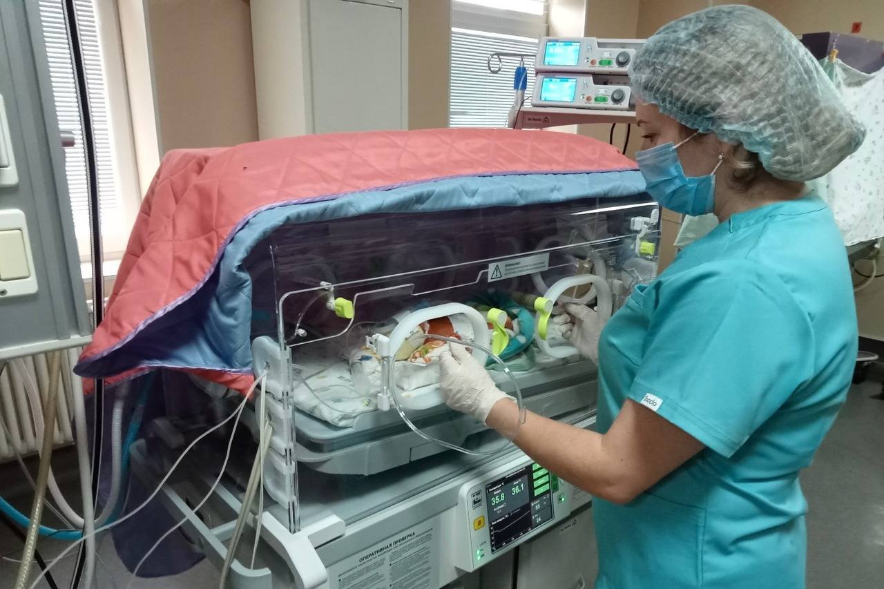 Перинатальные центры Иркутской области смогут выхаживать детей весом от 300 граммов