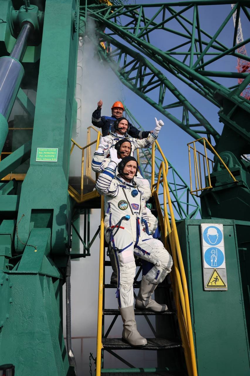 photo_2025-11-27_19-29-34