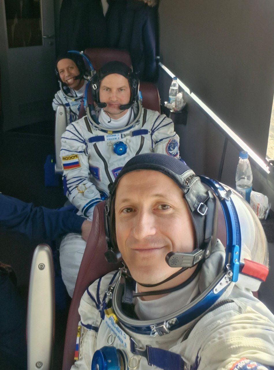 photo_2025-11-27_19-29-45