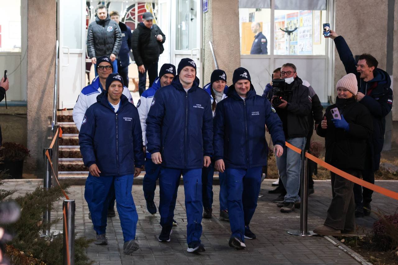 photo_2025-11-27_19-30-01