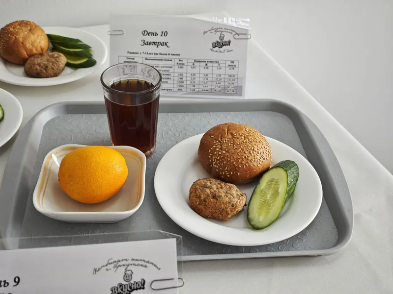 Детей участников СВО продолжат бесплатно кормить в школах