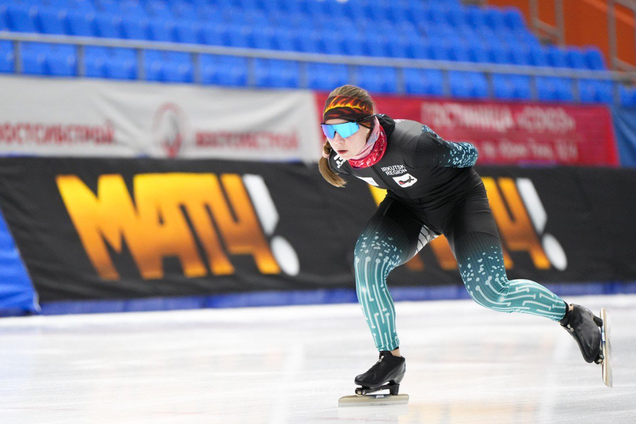 Чемпионат России по конькобежному спорту проходит в Иркутске