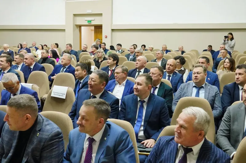 Мэр Черемхово Вадим Семенов вновь избран председателем Ассоциации муниципалитетов