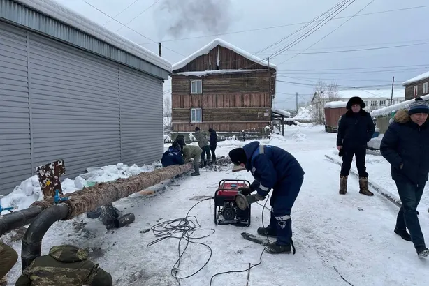 КЧС: работы по восстановлению тепла в Бодайбо продлятся минимум до 20 февраля