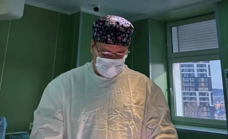 В Иркутске врачи восстановили кисть пострадавшему от взрыва петарды ребенку