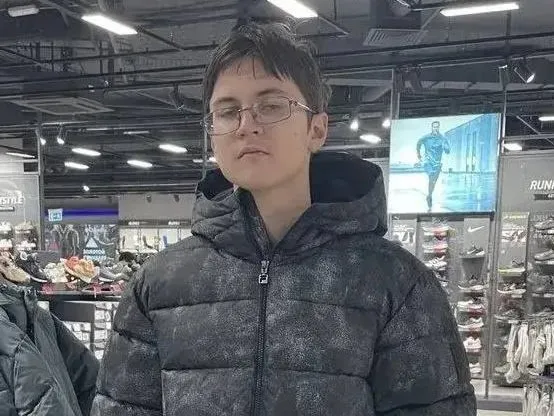 Неделю продолжаются поиски подростка в Иркутске: полиция просит помощи