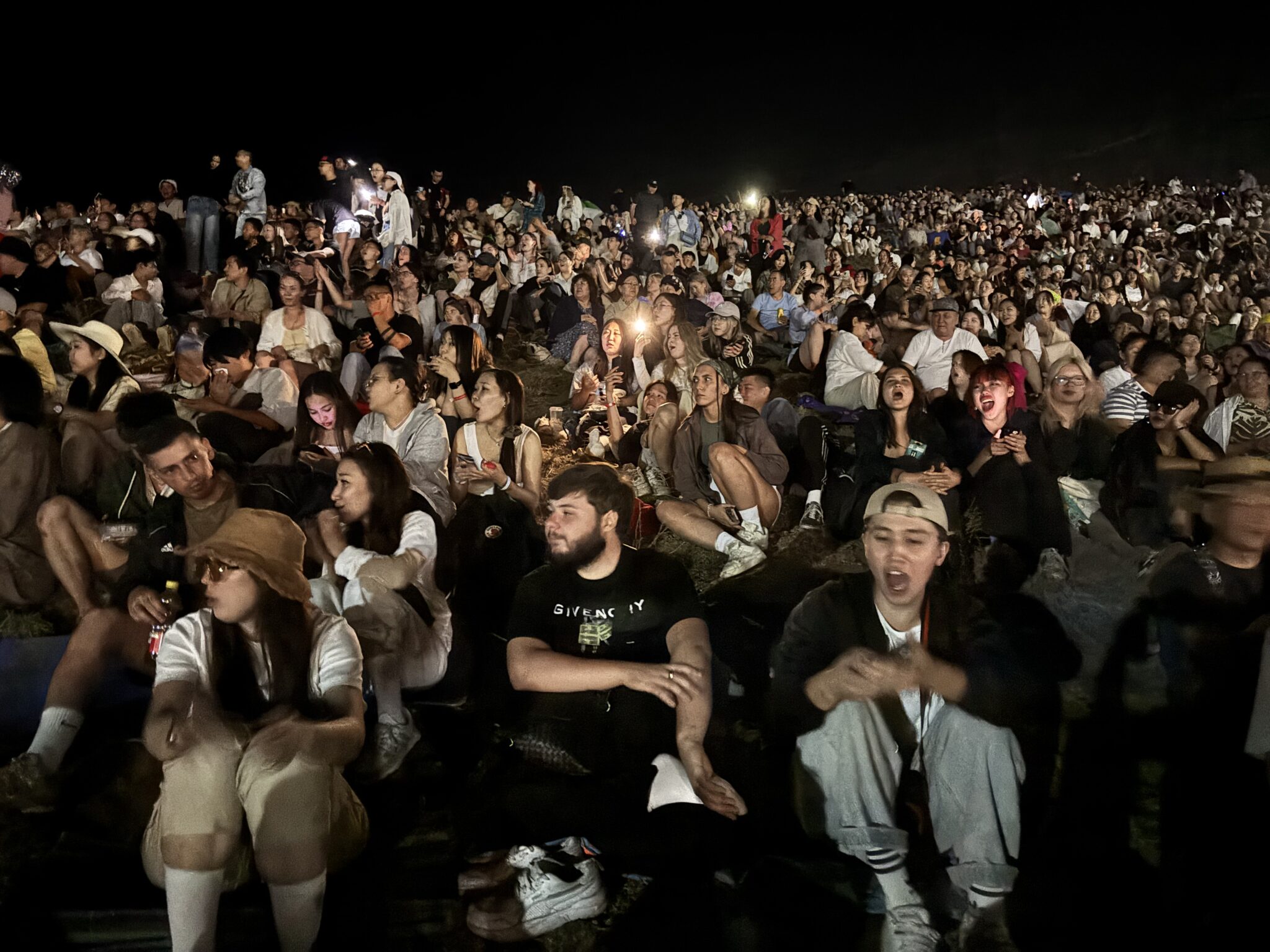 На музыкальном фестивале «Голос кочевников» в Бурятии девушке сделали предложение