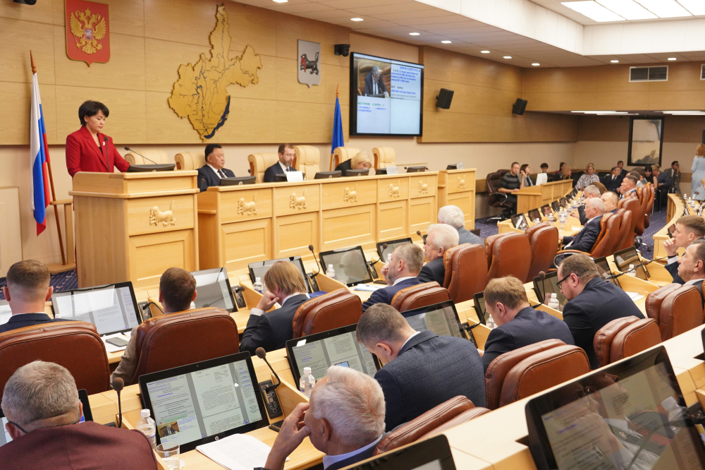 Скрытый дефицит, рост госдолга, коммерческие кредиты – в регионе приняли основные параметры бюджета на трехлетку