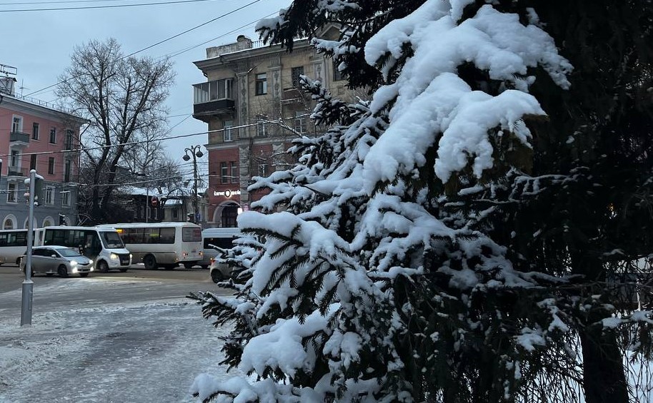 «Город вырвало машинами»: иркутяне комментируют предновогодние пробки